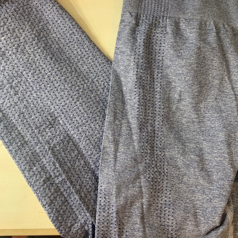 Seamless leggings